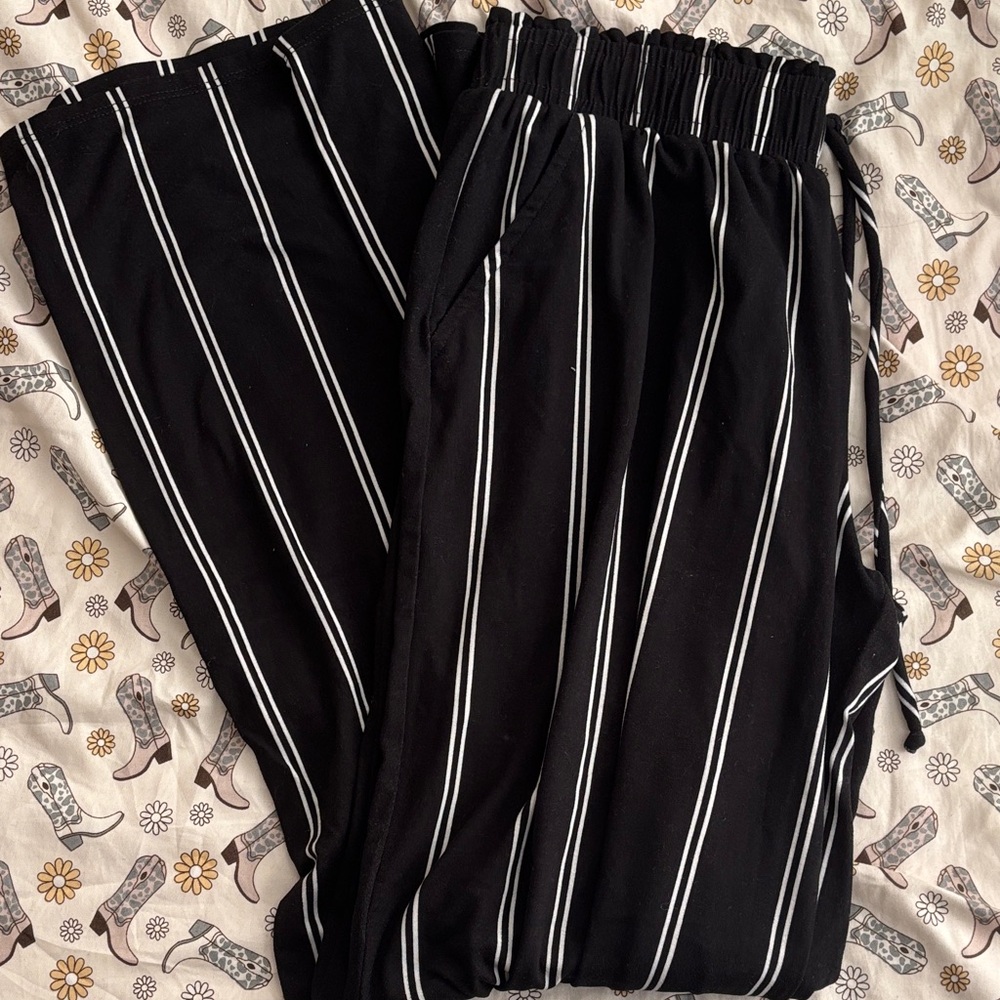 Joe Benbasset Black and White Striped Pants